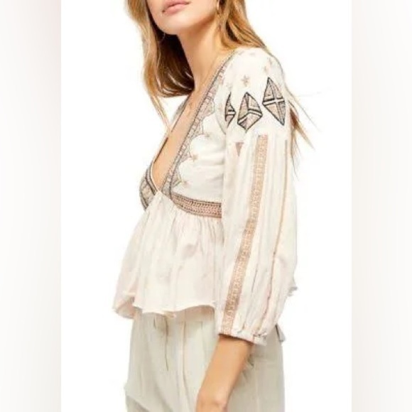Free People Aria Embroidered Top , sz XS - Picture 2 of 12